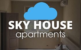 Апартаменты Sky House